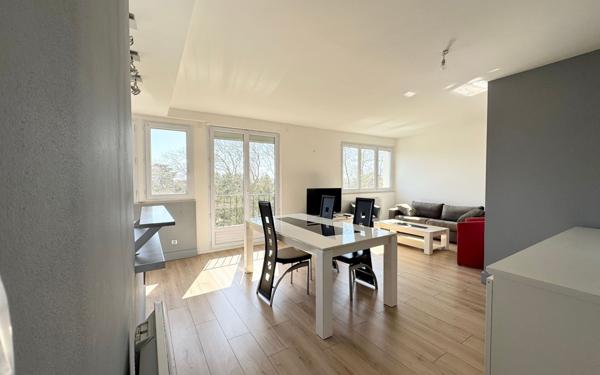 Appartement à vendre    3 pièces • 64,53 m2 La Rochelle