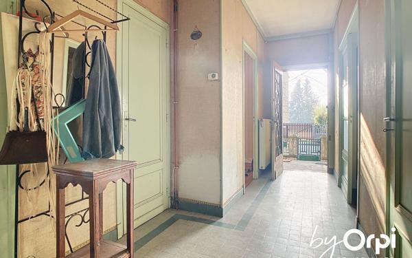 Maison à vendre    5 pièces • 98,30 m2 Saint-Éloy-les-Mines