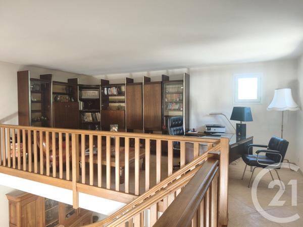 Maison à vendre  10 pièces - 310 m 2   SOULAC SUR MER  - 33