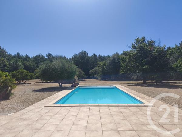 Maison à vendre  10 pièces - 310 m 2   SOULAC SUR MER  - 33