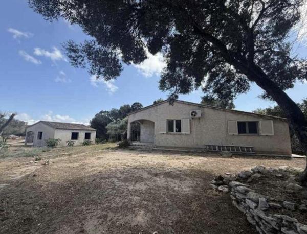 Vente / Ensemble de 2 maisons à Bonifacio (20169)