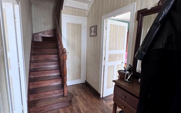 Maison à vendre    5 pièces • 120,17 m2 Plounévez-Quintin