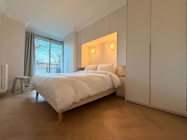 Appartement 4 pièces à vendre à PARIS 75116