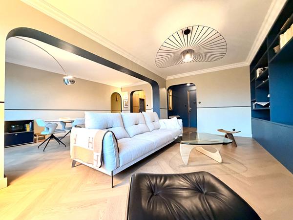 Appartement 4 pièces à vendre à PARIS 75116