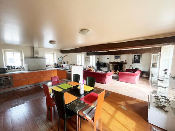 Très belle bâtisse, proche de Dourdan