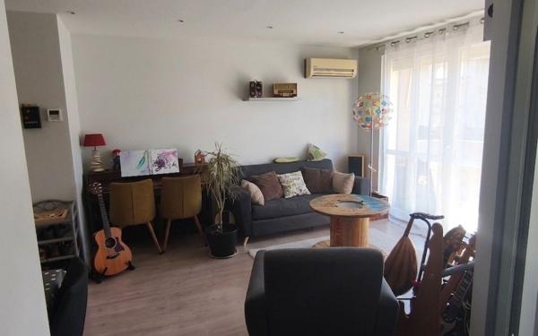 Appartement à vendre    3 pièces • 61,44 m2 Voiron