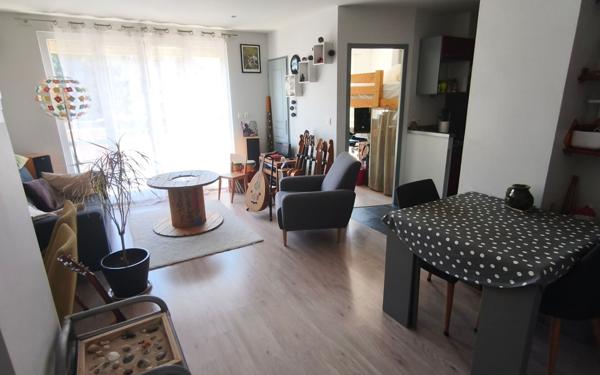 Appartement à vendre    3 pièces • 61,44 m2 Voiron