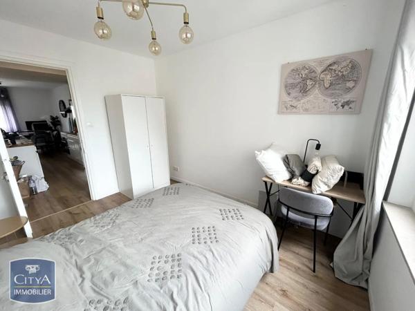 Appartement à louer 1 pièce 9.72m²