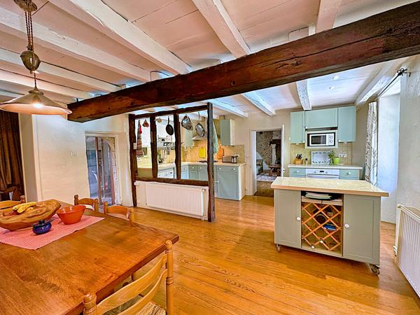 Maison à vendre à Bertric-Burée (24320) - Dordogne