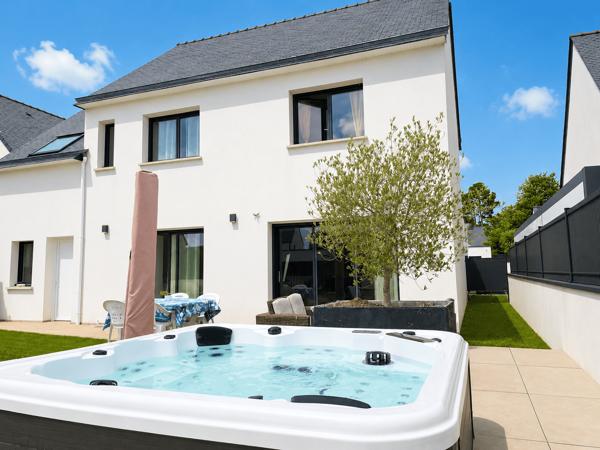Maison Séné 6 pièce(s) 145 m² – 5 chambres – garage – DPE A