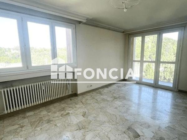 Location Appartement 4 pièces 88.4 m² - 2 BIS RUE NICEPHORE NIEPCE Saint Etienne 42100