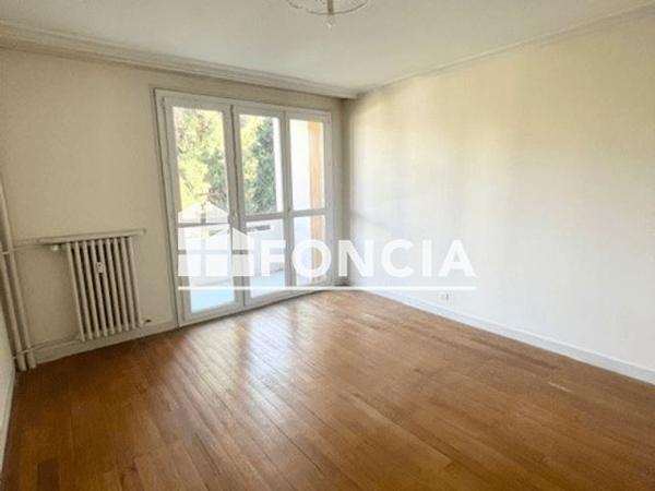 Location Appartement 4 pièces 88.4 m² - 2 BIS RUE NICEPHORE NIEPCE Saint Etienne 42100