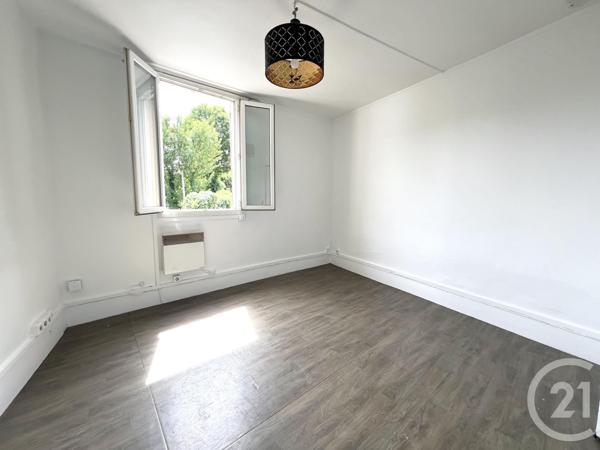 Immeuble à vendre  70 m2 PONTOISE - 95