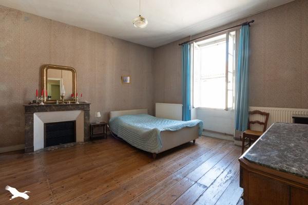 Maison à vendre |  Rouillac |  5 pièces | 144 m²