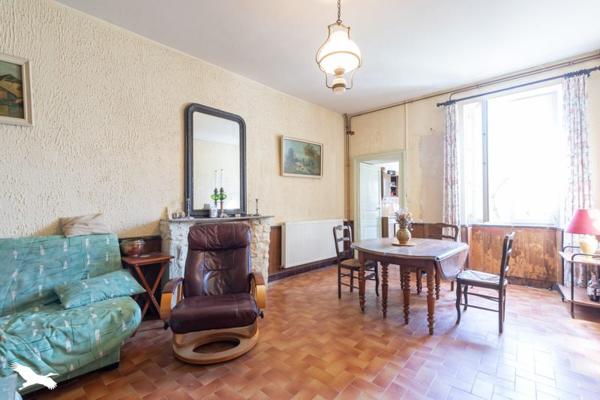 Maison à vendre |  Rouillac |  5 pièces | 144 m²