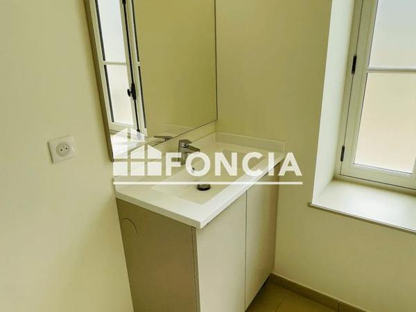 Location Studio 35.88 m² - 12-14 RUE MICHELET Auxerre 89000