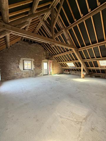 Appartement de 80/110m2 à Pouilley les Vignes