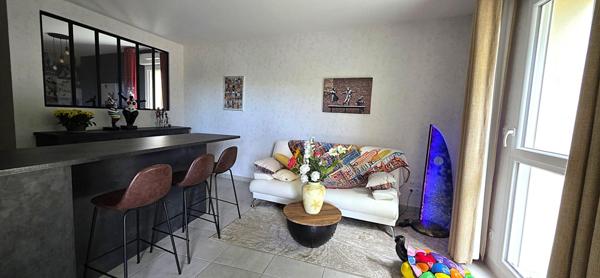 Appartement Saint Marc sur mer 4 pièce(s) 75.01 m2