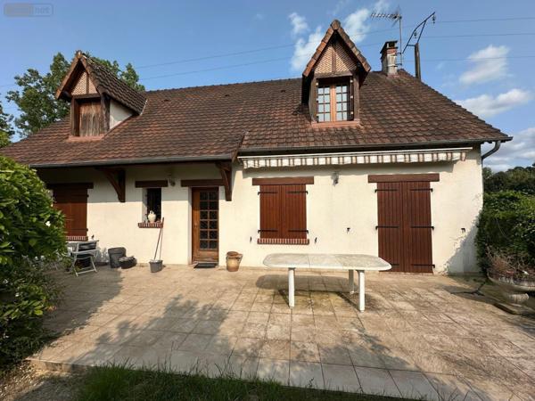 Maison à vendre à Saint-Georges-sur-Cher dans le Loir-et-Cher (41400), ref : 12101/1284   
CENTRE BOURG