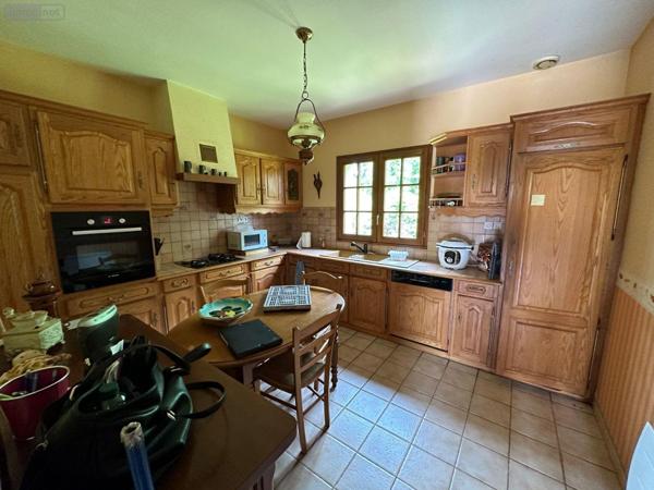 Maison à vendre à Saint-Georges-sur-Cher dans le Loir-et-Cher (41400), ref : 12101/1284   
CENTRE BOURG