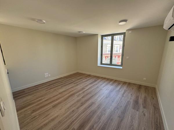 Local commercial Cour Cheverny 19 m2