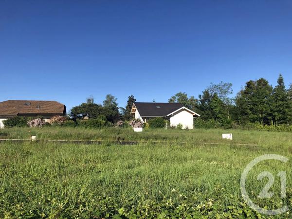 Terrain à vendre  715 m 2   CRANVES SALES  - 74