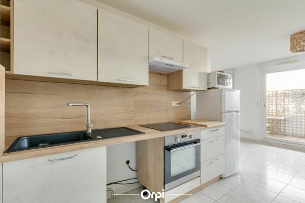 Maison à louer    2 pièces •  Marseille 12