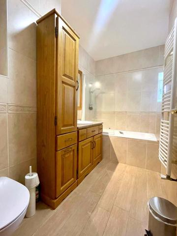 Appartement 4 pièces de 80 m² à La bourboule