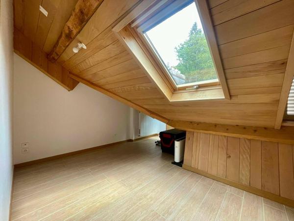 Appartement 4 pièces de 80 m² à La bourboule