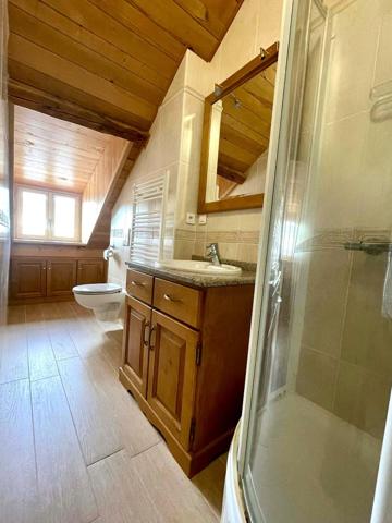 Appartement 4 pièces de 80 m² à La bourboule