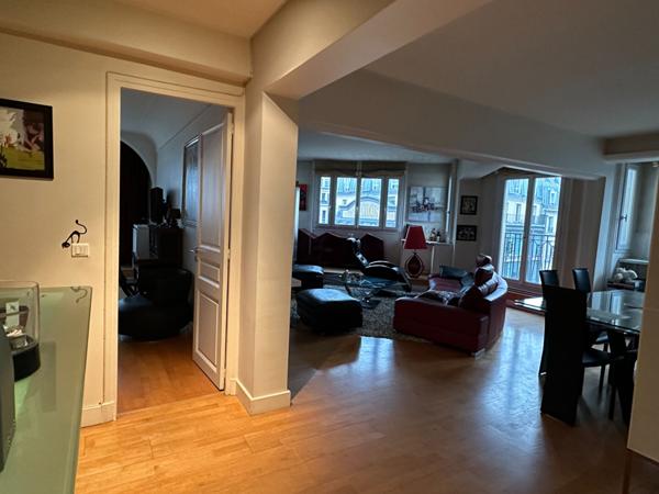 Appartement 4 pièce(s) 2 chambre(s) 107.5 m²