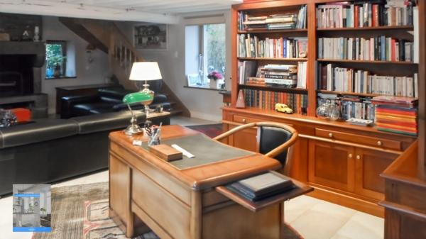 Ancien corps de ferme rénové avec terrain et dépendances