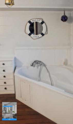 Ancien corps de ferme rénové avec terrain et dépendances