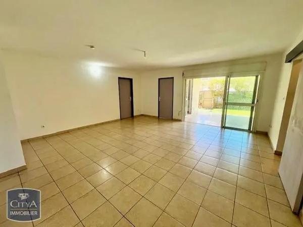 Appartement à louer 3 pièces 84.39m²