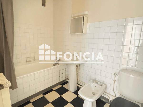 Location Studio 32.49 m² - 9 RUE MALEDENT DE SAVIGNAC Limoges 87000