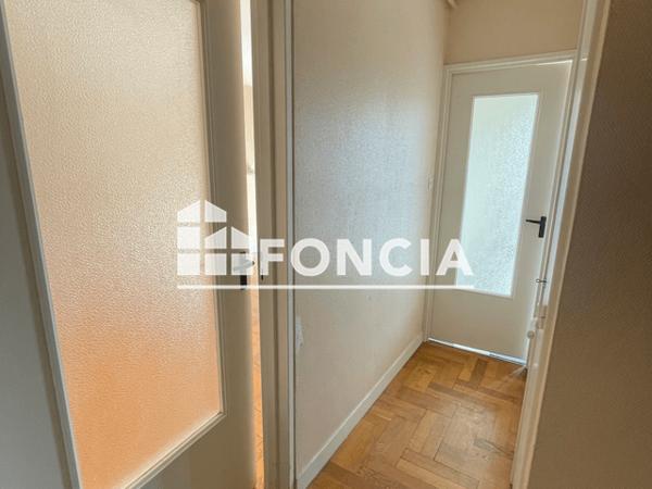 Location Studio 32.49 m² - 9 RUE MALEDENT DE SAVIGNAC Limoges 87000