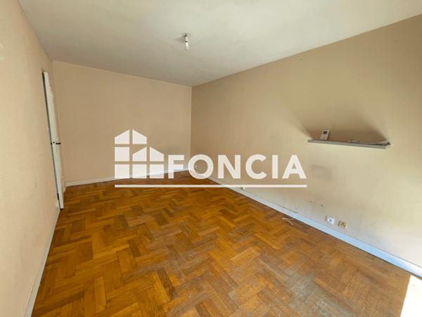 Location Studio 32.49 m² - 9 RUE MALEDENT DE SAVIGNAC Limoges 87000