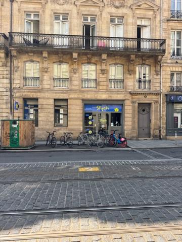 Local · Vente Bordeaux (33000) 79m²