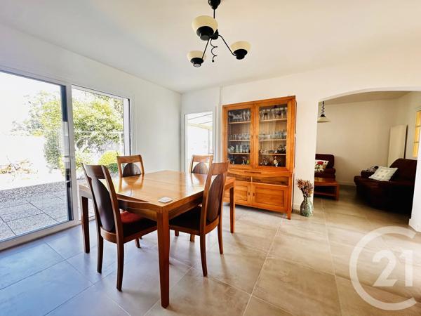 Maison à vendre  3 pièces - 76,95 m 2   FOURAS  - 17