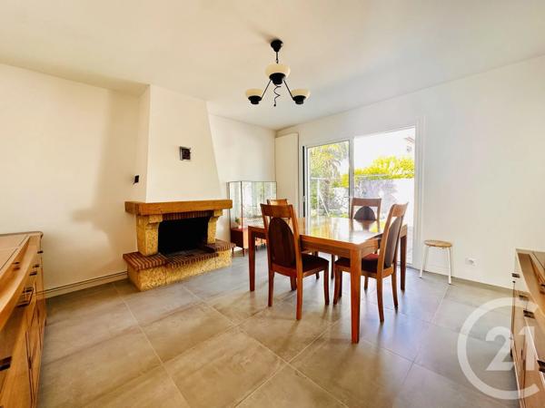 Maison à vendre  3 pièces - 76,95 m 2   FOURAS  - 17