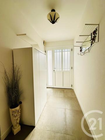 Maison à vendre  3 pièces - 76,95 m 2   FOURAS  - 17
