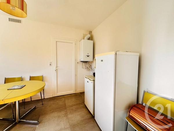 Maison à vendre  3 pièces - 76,95 m 2   FOURAS  - 17