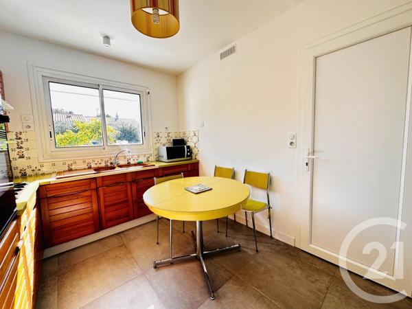 Maison à vendre  3 pièces - 76,95 m 2   FOURAS  - 17