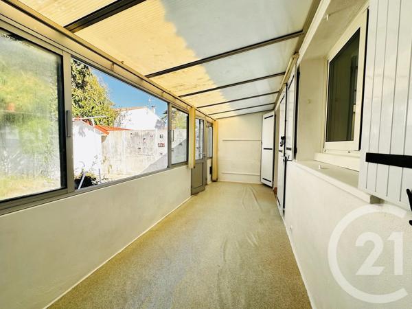 Maison à vendre  3 pièces - 76,95 m 2   FOURAS  - 17