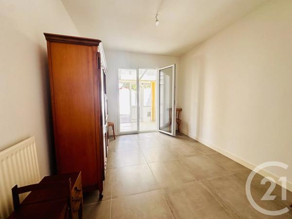 Maison à vendre  3 pièces - 76,95 m 2   FOURAS  - 17