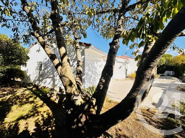 Maison à vendre  3 pièces - 76,95 m 2   FOURAS  - 17
