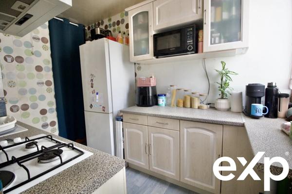 Appartement 2 pièces de 54,77 m2 avec balcon et place de parking en sous-sol