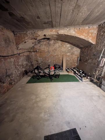 Maison de ville 2 chambres cour cave
