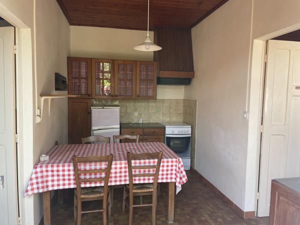 La Guérinière (85680) LA GUERINIERE : MAISON DE VILLAGE "La Cambodgienne" 5 CHAMBRES A RENOVER avec JARDIN ET PARKINGS.