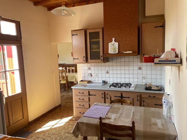 La Guérinière (85680) LA GUERINIERE : MAISON DE VILLAGE "La Cambodgienne" 5 CHAMBRES A RENOVER avec JARDIN ET PARKINGS.